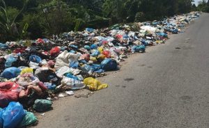 Sampah Berserakan, DLH Labuhanbatu Tidak Peduli